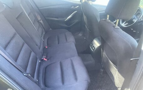 Mazda 6, 2018 год, 2 050 000 рублей, 11 фотография