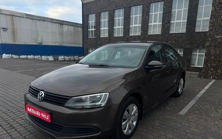 Volkswagen Jetta VI, 2012 год, 890 000 рублей, 1 фотография