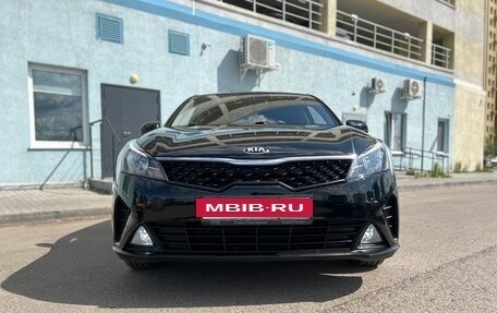 KIA Rio IV, 2021 год, 1 758 000 рублей, 2 фотография