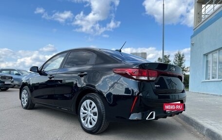 KIA Rio IV, 2021 год, 1 758 000 рублей, 7 фотография