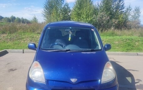 Toyota FunCargo, 2000 год, 480 000 рублей, 2 фотография