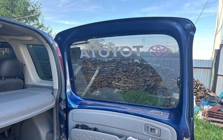 Toyota FunCargo, 2000 год, 480 000 рублей, 17 фотография