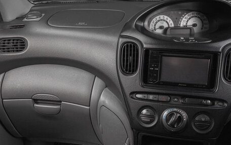 Toyota FunCargo, 1999 год, 599 000 рублей, 13 фотография