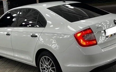 Skoda Rapid I, 2016 год, 800 000 рублей, 4 фотография