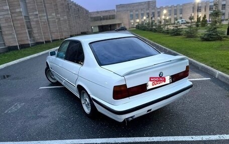 BMW 5 серия, 1990 год, 613 800 рублей, 3 фотография