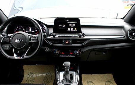 KIA Cerato IV, 2021 год, 2 200 000 рублей, 18 фотография