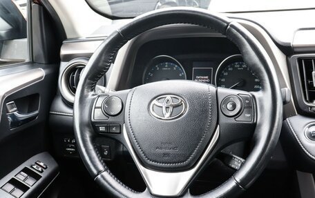 Toyota RAV4, 2019 год, 2 550 000 рублей, 15 фотография