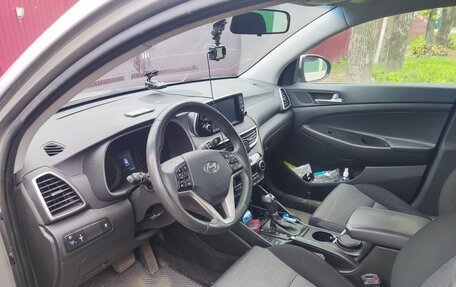 Hyundai Tucson III, 2019 год, 2 100 000 рублей, 10 фотография