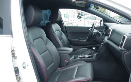 KIA Sportage IV рестайлинг, 2021 год, 2 750 000 рублей, 11 фотография