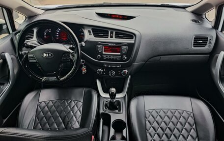 KIA cee'd III, 2014 год, 1 090 000 рублей, 9 фотография