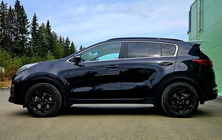 KIA Sportage IV рестайлинг, 2021 год, 2 500 000 рублей, 4 фотография