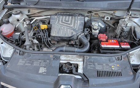 Renault Logan II, 2014 год, 595 000 рублей, 7 фотография