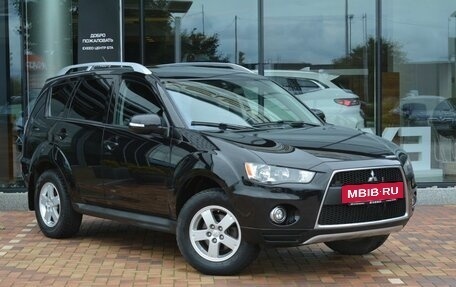 Mitsubishi Outlander III рестайлинг 3, 2010 год, 999 000 рублей, 3 фотография
