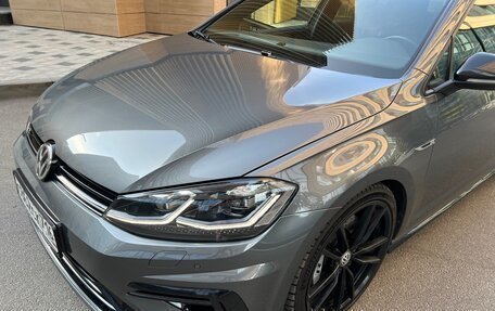 Volkswagen Golf R VII, 2019 год, 3 650 000 рублей, 18 фотография