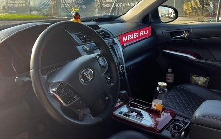 Toyota Camry, 2014 год, 1 850 000 рублей, 13 фотография