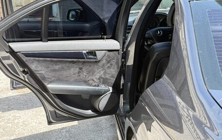 Mercedes-Benz C-Класс, 2010 год, 999 999 рублей, 3 фотография