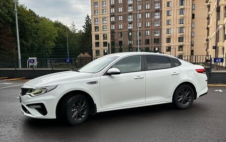 KIA Optima IV, 2019 год, 1 950 000 рублей, 3 фотография