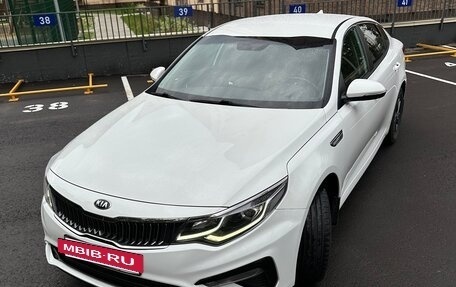 KIA Optima IV, 2019 год, 1 950 000 рублей, 15 фотография