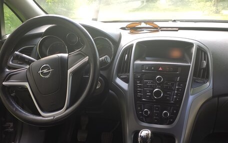 Opel Astra J, 2013 год, 850 000 рублей, 9 фотография