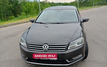Volkswagen Passat B7, 2011 год, 1 000 000 рублей, 10 фотография