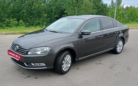 Volkswagen Passat B7, 2011 год, 1 000 000 рублей, 11 фотография