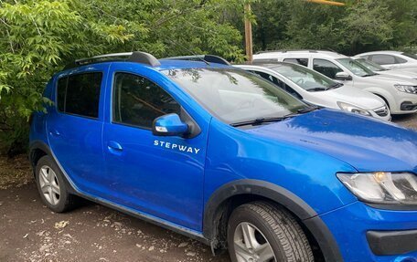 Renault Sandero II рестайлинг, 2018 год, 1 050 000 рублей, 2 фотография