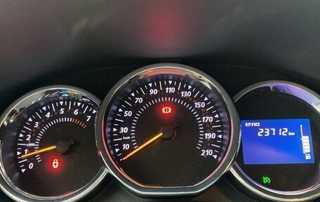 Renault Sandero II рестайлинг, 2018 год, 1 050 000 рублей, 6 фотография