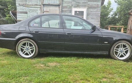 BMW 5 серия, 1998 год, 980 000 рублей, 7 фотография
