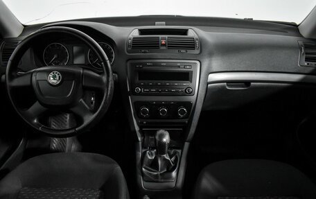 Skoda Octavia, 2011 год, 439 000 рублей, 12 фотография