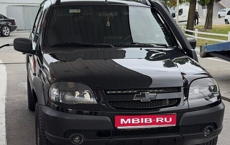 Chevrolet Niva I рестайлинг, 2020 год, 1 050 000 рублей, 2 фотография