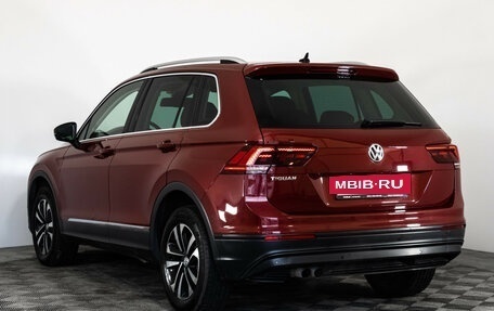 Volkswagen Tiguan II, 2019 год, 1 999 000 рублей, 7 фотография