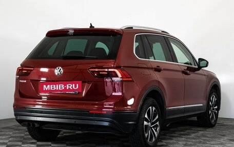 Volkswagen Tiguan II, 2019 год, 1 999 000 рублей, 5 фотография