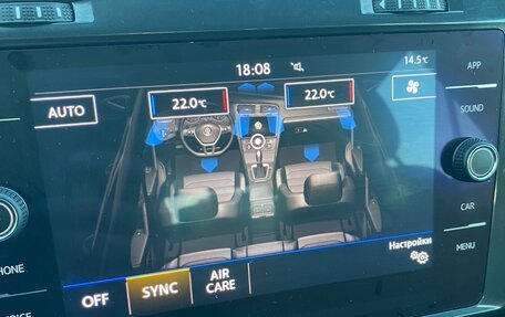 Volkswagen Golf VII, 2020 год, 1 620 000 рублей, 15 фотография