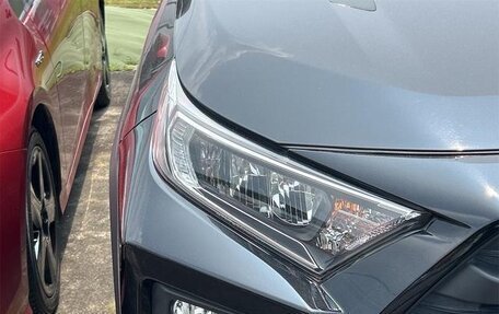 Toyota RAV4, 2022 год, 2 700 000 рублей, 7 фотография