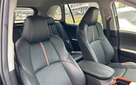 Toyota RAV4, 2022 год, 2 700 000 рублей, 22 фотография