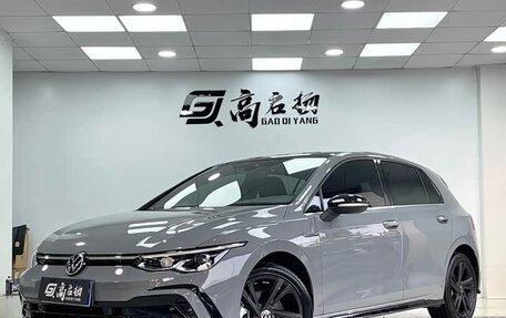 Volkswagen Golf VIII, 2021 год, 1 360 000 рублей, 1 фотография