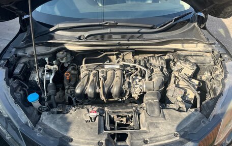 Honda Vezel, 2016 год, 1 550 000 рублей, 24 фотография