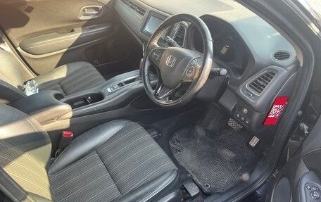 Honda Vezel, 2016 год, 1 550 000 рублей, 26 фотография