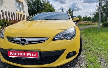 Opel Astra J, 2014 год, 1 050 000 рублей, 1 фотография
