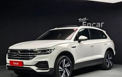 Volkswagen Touareg III, 2022 год, 6 040 000 рублей, 1 фотография