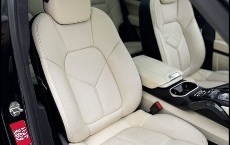 Porsche Cayenne III, 2016 год, 4 350 000 рублей, 24 фотография