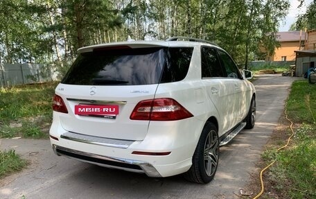 Mercedes-Benz M-Класс, 2012 год, 3 000 000 рублей, 4 фотография