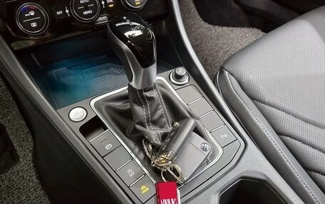 Volkswagen Jetta VII, 2024 год, 2 585 000 рублей, 11 фотография