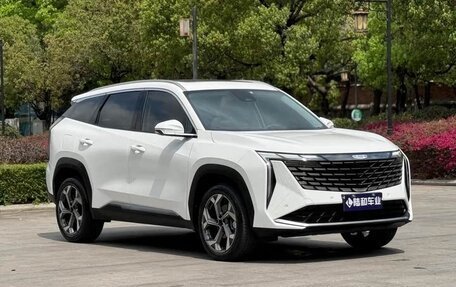 Geely Atlas, 2023 год, 2 590 000 рублей, 3 фотография