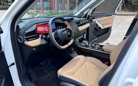 Geely Atlas, 2023 год, 2 590 000 рублей, 6 фотография