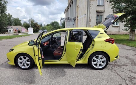 Toyota Auris II, 2015 год, 1 359 000 рублей, 17 фотография
