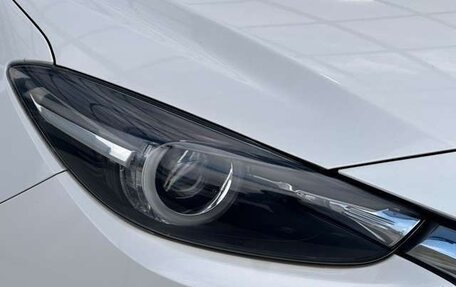Mazda Axela, 2016 год, 1 005 000 рублей, 4 фотография