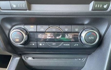 Mazda Axela, 2016 год, 1 005 000 рублей, 14 фотография