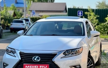 Lexus ES VII, 2015 год, 2 399 900 рублей, 1 фотография