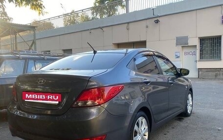 Hyundai Solaris II рестайлинг, 2015 год, 925 000 рублей, 4 фотография